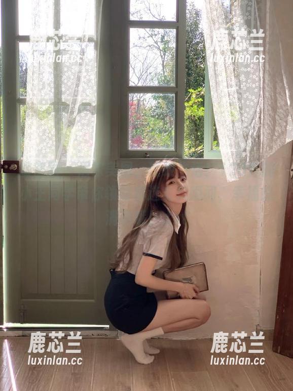 120斤的小王同学 微密圈 - 居家美图,精致生活!120斤的小王同学带你领略精选宅家瞬间,幸福感满满哦!.txt