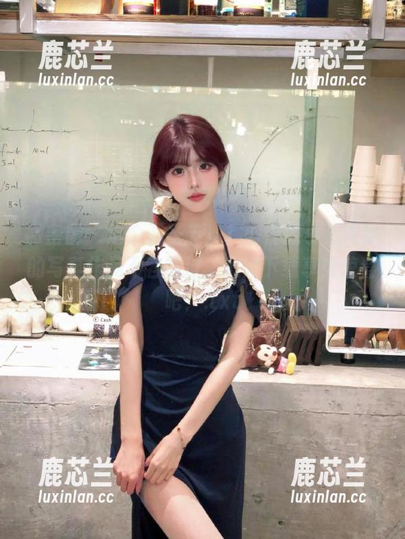 微密圈 - 这个万圣节，120斤的小王同学的写真作品不容错过，赶紧下载享受惊喜吧！.txt