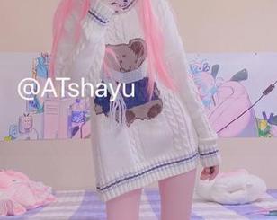 突破视觉的限制,看看AT鲨最新的灰丝写真作品惊艳了谁!.txt