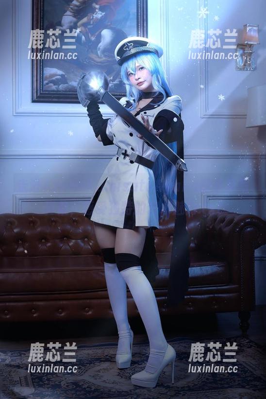 走进AzamiKamisatoAyaka的最新写真集，感受独特的艺术魅力.txt