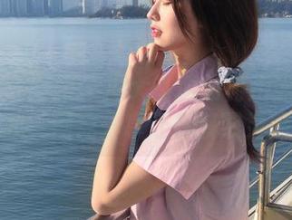Feilin嗲囡囡 - 周大萌:如何用油亮写真展现自我？网盘分享让你获取灵感！.txt