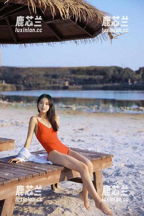 GIRLT果团网-爱丽莎LISA GIRLT果团网 - 爱丽莎LISA特别呈现肉丝套图作品,记录下她最真实、最动人的瞬间.txt
