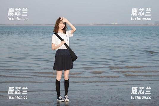 KuukoW KuukoW皮衣写真大揭秘:惊艳套图与震撼原图全面赏析.txt