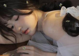想要无圣光美图？看KuukoW和菲谢尔的搞笑摄影秘籍，笑出腹肌！.txt