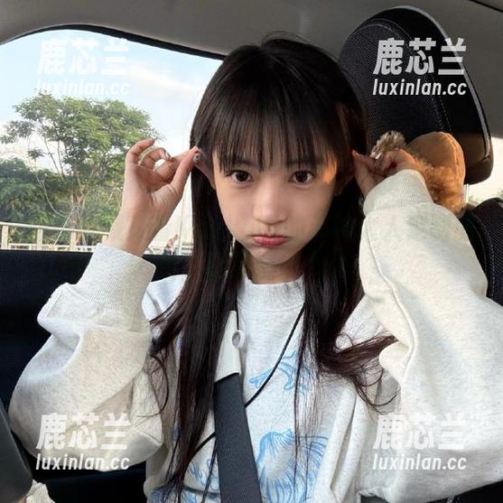 想要收藏？看KuukoW的邪神大人定制图片，萌到爆！.txt