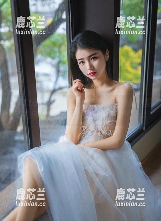 MFStar模范学院 - 珍藏仓井优香修女写真图包，丰富资源展现无限魅力！.txt