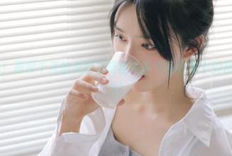 独特视角！藤原千花的美腿在喵糖映画作品合集中的精彩展示.txt