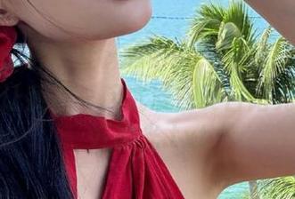 MiStar魅妍社 - Ashely丽丽泳装套图更新：让我们一起沉浸在夏日阳光下的美好时光.txt