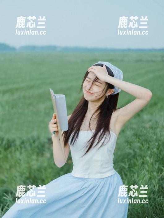 MiStar魅妍社 - 精美绝伦的高清Manuela玛鲁娜学妹写真，壁纸风格各异，你最喜欢哪个？.txt