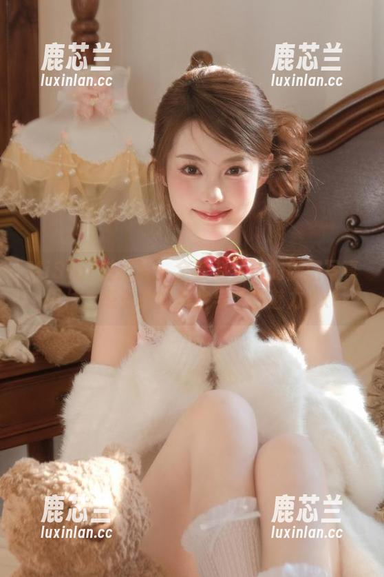 MiStar魅妍社 - 全套赵梦洁的御姐写真图片，感受她的风格与个性魅力.txt