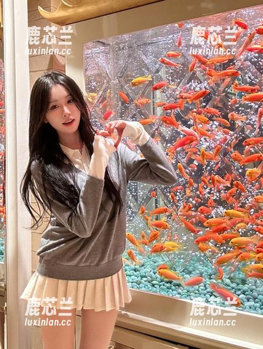 MiiTao蜜桃社 - 梦乃Mandy黑丝写真精选集：完整原图放送，最新更新诚意呈现.txt
