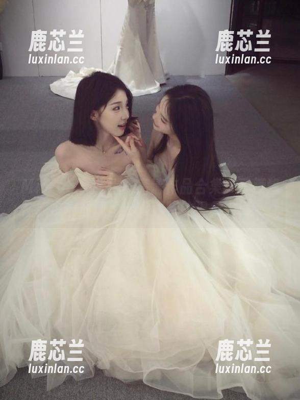 MiiTao蜜桃社 - 高清作品合集：豆瓣酱在旗袍中展现出女人独特的温柔力量.txt