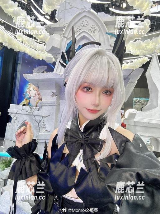 白丝魅力无法抵挡，Momoko葵葵最新作品带给你无尽福利.txt