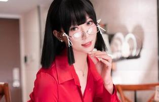 Money冷冷婚纱系列:精美图片更新,捕捉每一瞬间的梦幻之旅.txt