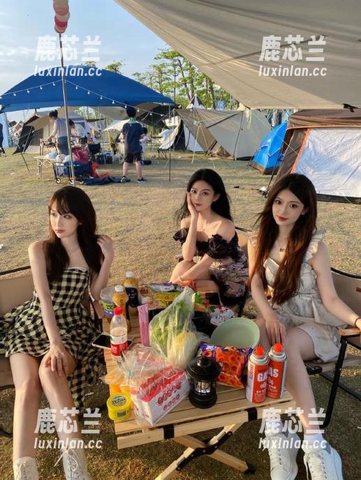 MyGirl美媛馆 - 珍藏美丽时刻：Manuela玛鲁娜女孩写真作品原图免费分享给你！.txt