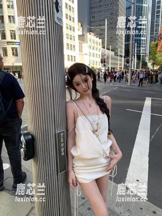 MyGirl美媛馆 - 感受小夕juju的白衬衫之美，新写真作品上线，网盘随时可下载分享.txt