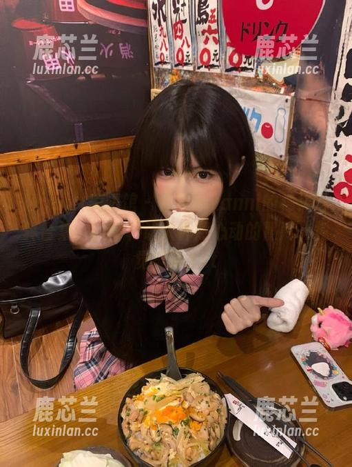 MyGirl美媛馆 - 王馨瑶yanni的棉袜写真合集：100种让人怦然心动的照片，视觉盛宴.txt