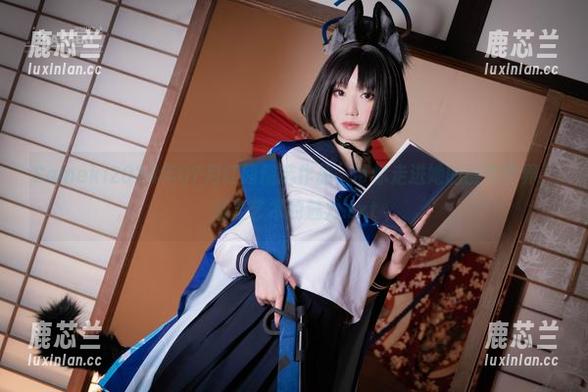 Sameki2024年07月订阅精选作品，带你走进她的创作世界，感受艺术的魅力.txt