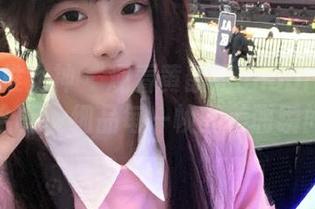 TGOD推女神 - 观看黄歆苑chobits和服写真合集,细品每一帧的美丽瞬间.txt