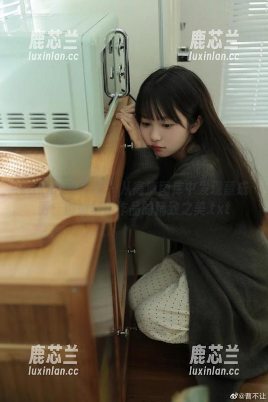 Tukmo兔几盟 - 从高清图库中发现董成丽，御姐写真作品的精致之美.txt