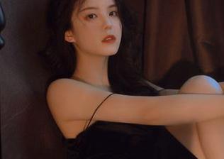 UGirls尤果网 - Abby金金吊带系列再升级，原图和图片让你领略她的独特气质.txt