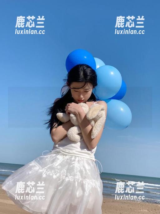 UGirls尤果网 - 无圣光风格的突破：林妃媛牛仔裤写真，图片中尽显个性与风情.txt