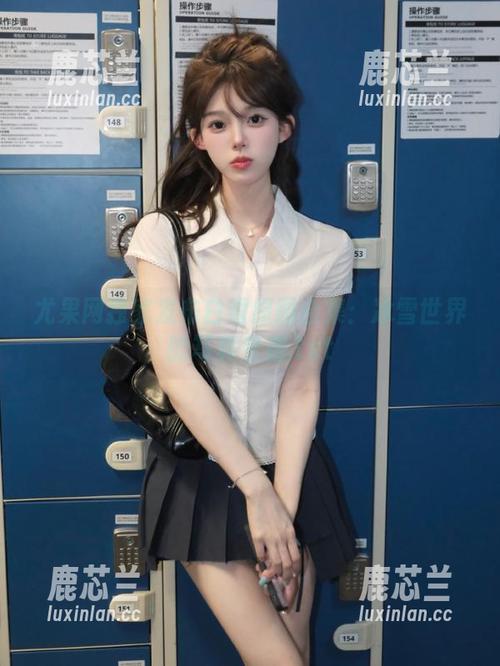 尤果网独家发布白雪原图合集：冰雪世界的写真宝藏.txt