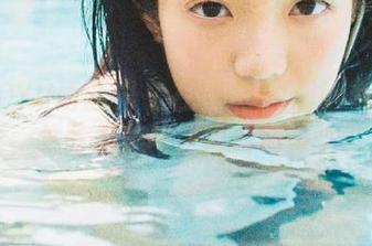 XIAOYU语画界 - 在线观看Miki兔裸足写真，体验柔美与自由的精神之旅.txt