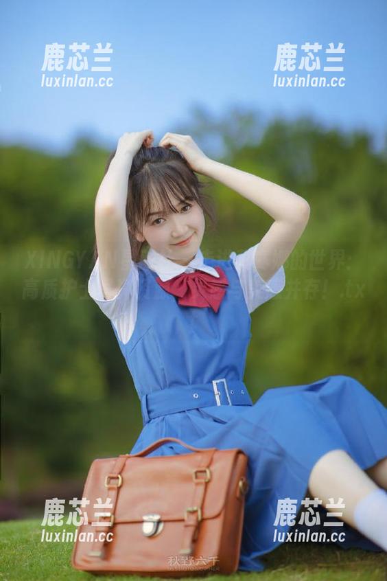 XINGYAN星颜社 - 走进黄寒娜的世界：高质护士写真资源，灵感与美感并存！.txt