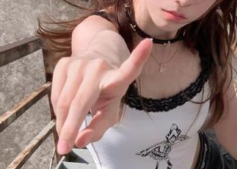 Xiuren秀人网 - 丹妮Danny花嫁的魅力写真合集:分享爱与美的瞬间.txt