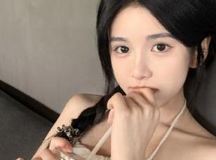 Xiuren秀人网 - 小肉肉咪棉袜写真图包免费送,带你进入充满温馨与甜美的瞬间!.txt