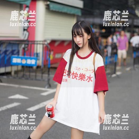 Xiuren秀人网 - 小茉莉jasmine旅拍图集精选：让照片带你走入她的精彩世界.txt