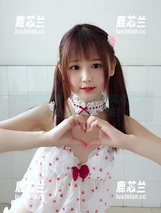 Xiuren秀人网-小逗逗 Xiuren秀人网 - 小逗逗短裙写真全集,免费照片让你畅游时尚之旅!.txt