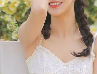 Xiuren秀人网 - 狐小妖Baby呈现:独特无圣光套图,带你感受圣诞魔力.txt