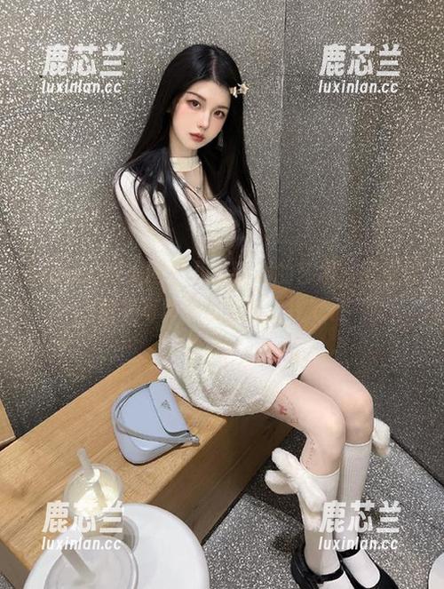 Xiuren秀人网-王曼柔 Xiuren秀人网 - 见证透明的艺术,王曼柔精美写真图包全新上线.txt