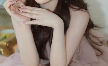 Xiuren秀人网 - 高清原图呈现阿乖Kiddo校园中的艺术与生活,快来一起品味!.txt