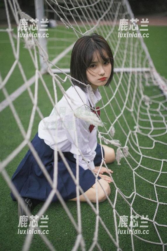 Xiuren秀人网 - 获取颖仪baby黑白写真全套，立刻下载，感受摄影的极致美！.txt