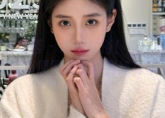 YouMi尤蜜荟 - 清新脱俗！Carol周妍希的少女写真原图带你回到纯真年代.txt