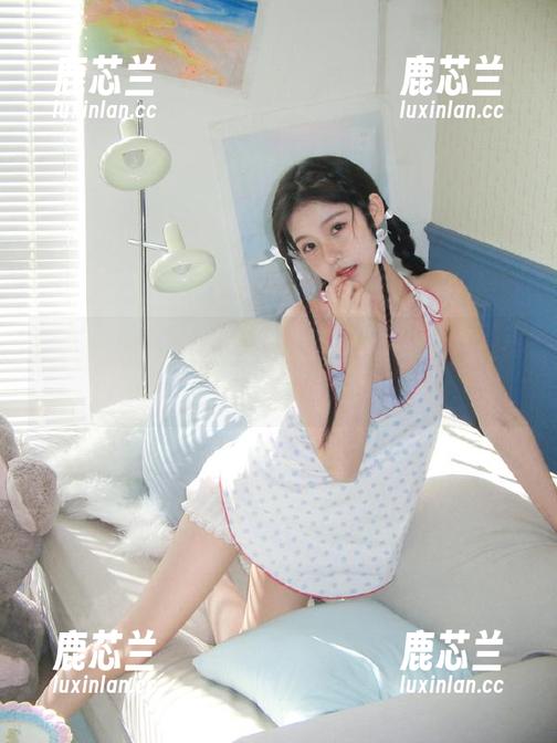 YouMi尤蜜荟 - Egg-尤妮丝Egg旅拍写真分享：从尴尬到惊艳，笑点满满！.txt