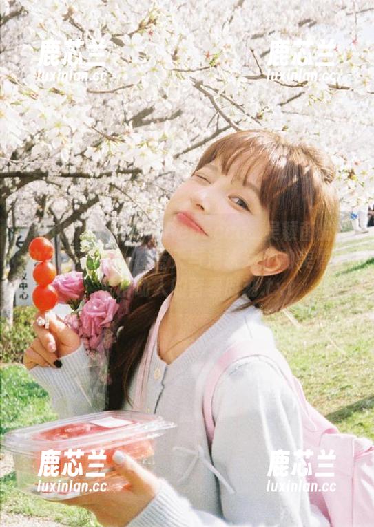 YouWu尤物馆-Rebecca_吴颖茵 YouWu尤物馆 - Rebecca_吴颖茵的海边写真合集:在蓝天与海水交汇的美景中,定格动人的青春时刻.txt