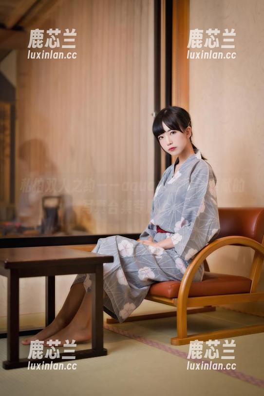 私拍双人之约——aqua水淼倾情奉献的写真合集专题.txt