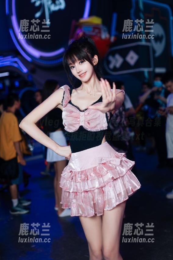 beautyleg - 精选Anita毛衣写真合集：让你无法抗拒的视觉盛宴.txt