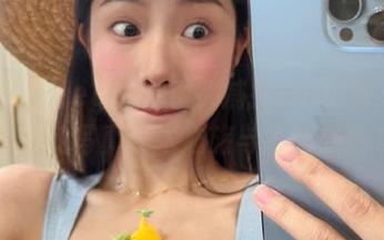 beautyleg - 用镜头捕捉Jill的可爱,分享她的写真艺术之旅与生活点滴.txt