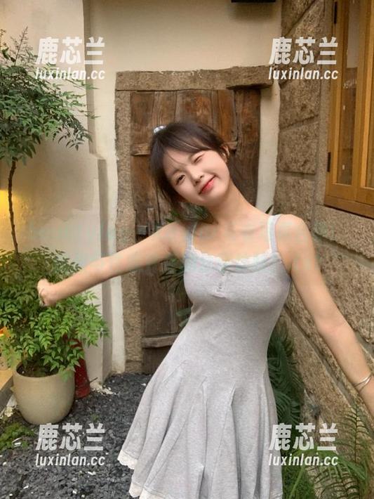 beautyleg - Kaylar毛衣写真合集：优雅与性感并存的分享体验！.txt