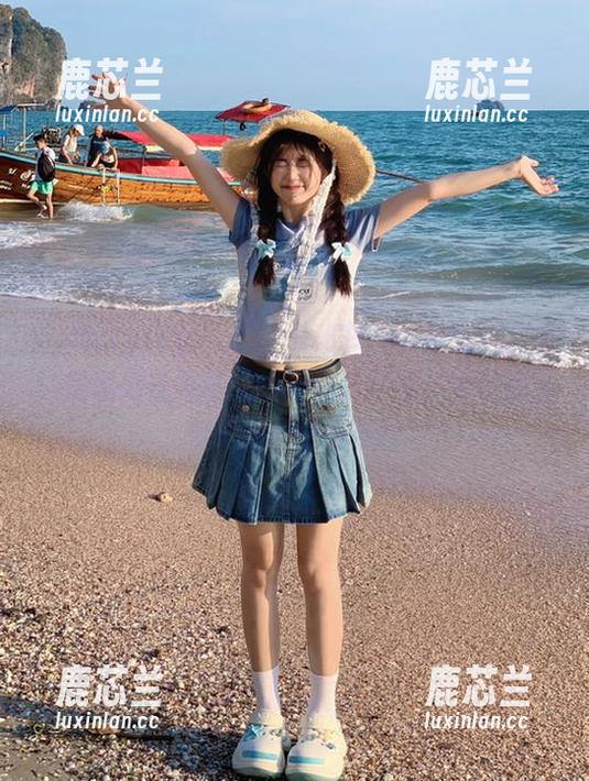 beautyleg - “Mia秘书”写真照片合集：呈现她优雅与张扬的完美结合，带你进入梦幻般的时刻.txt