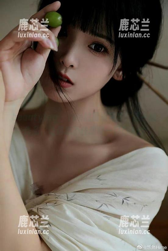 beautyleg - Yen的厨娘写真：这一组作品，让你忍不住想咬一口！.txt