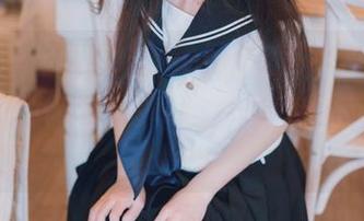 让我们一起欣赏“usejan蓝蓝小羊”的魅力:下载她最新写真图片,为生活添彩!.txt
