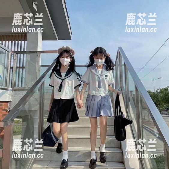 丽柜 - 允儿体操服作品新更新，快来欣赏这份青春与活力的完美结合！.txt