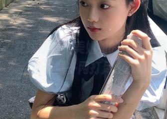 丽柜 - 在线欣赏美美姐姐的经典作品，丰富资源一网打尽.txt