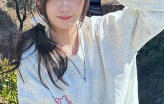 九柒喵携手学妹，精彩图包分享，尽显青春的无限可能.txt